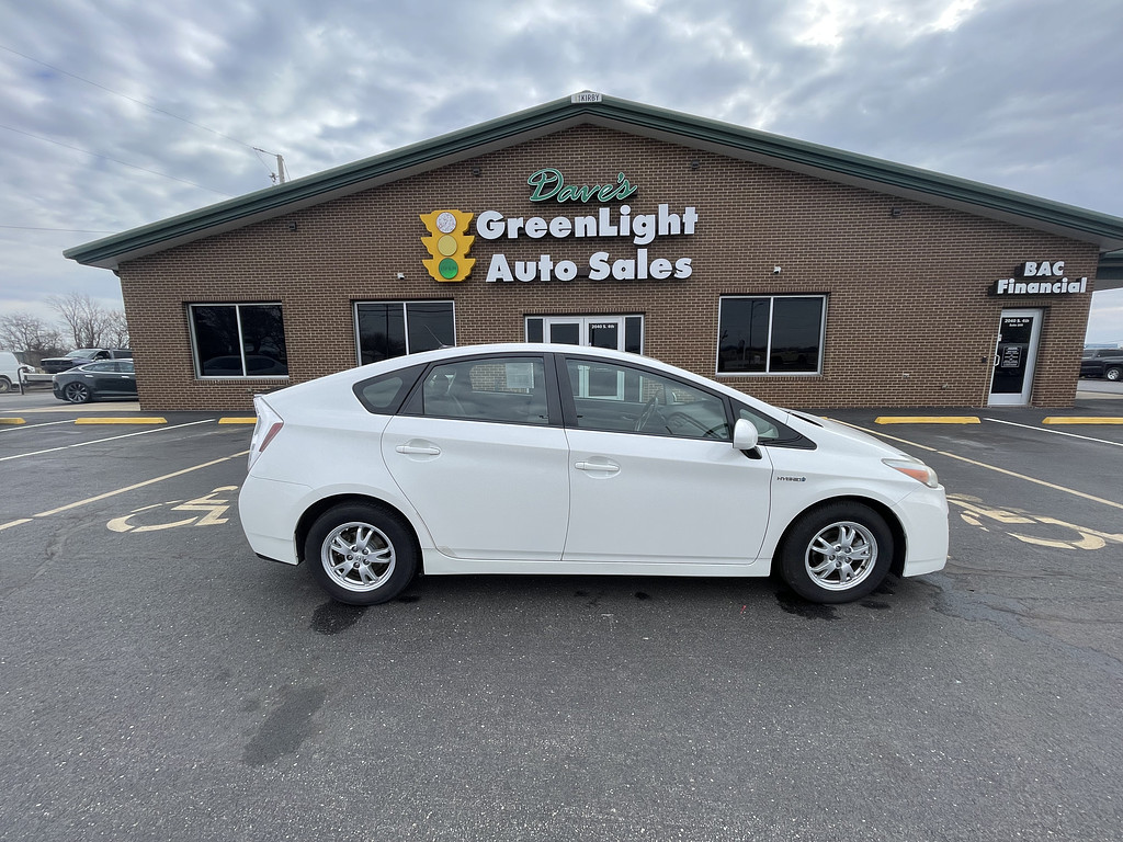 2010 Toyota Prius ONE TWO THRE Located at Dave's GreenLight Auto Sales light-box-slides