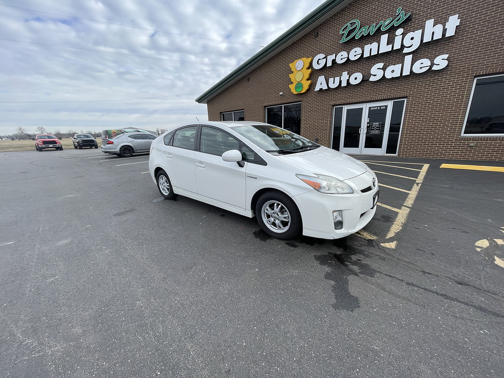 2010 Toyota Prius ONE TWO THRE Located at Dave's GreenLight Auto Sales light-box-slides