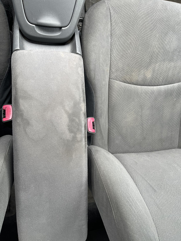 2010 Toyota Prius ONE TWO THRE Located at Dave's GreenLight Auto Sales light-box-slides