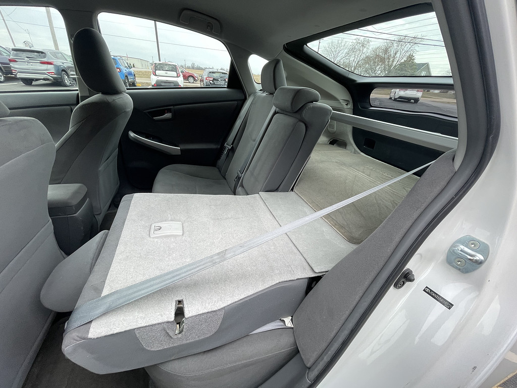 2010 Toyota Prius ONE TWO THRE Located at Dave's GreenLight Auto Sales light-box-slides