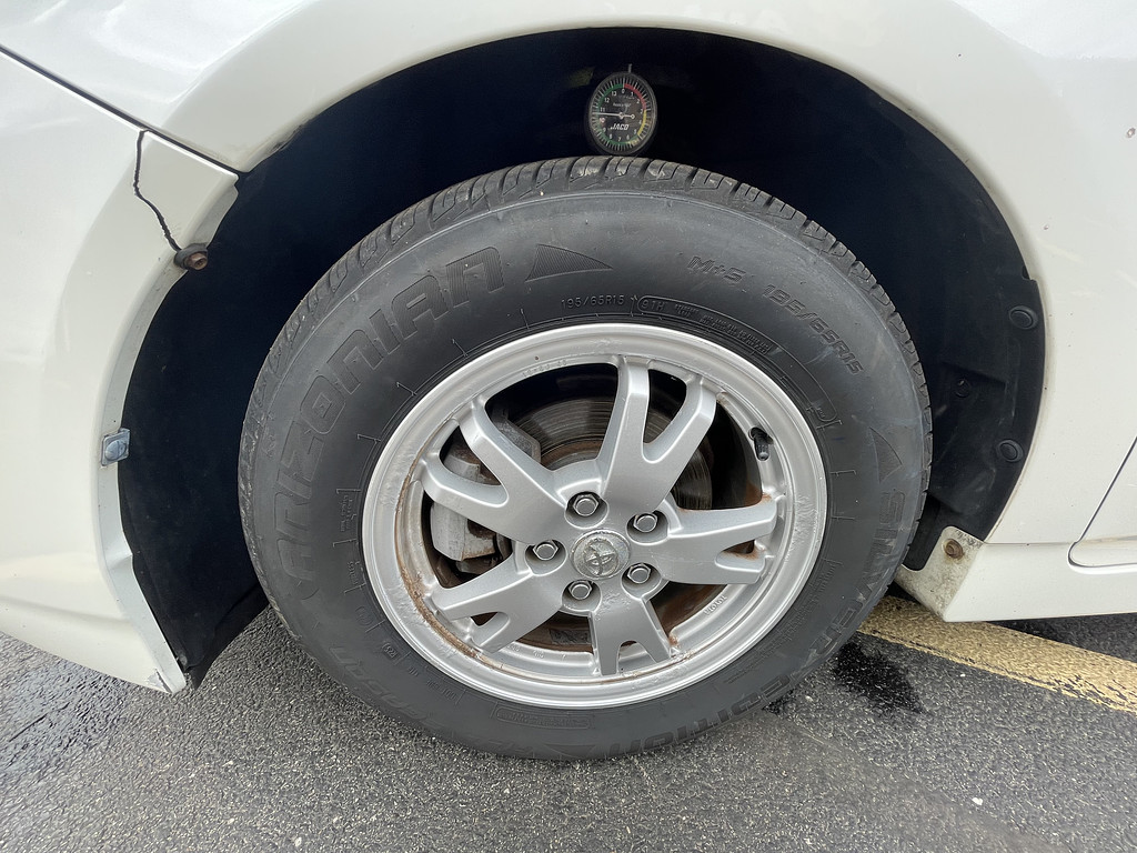 2010 Toyota Prius ONE TWO THRE Located at Dave's GreenLight Auto Sales light-box-slides