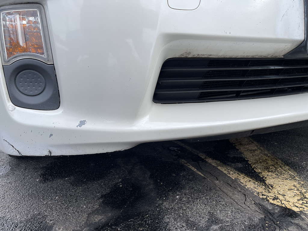 2010 Toyota Prius ONE TWO THRE Located at Dave's GreenLight Auto Sales light-box-slides