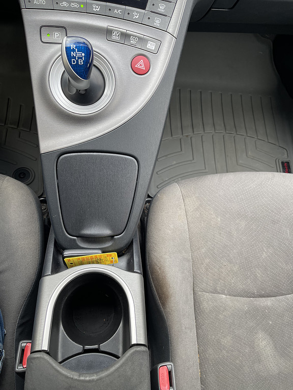 2015 Toyota Prius TWO THREE FO Located at Dave's GreenLight Auto Sales slide-image