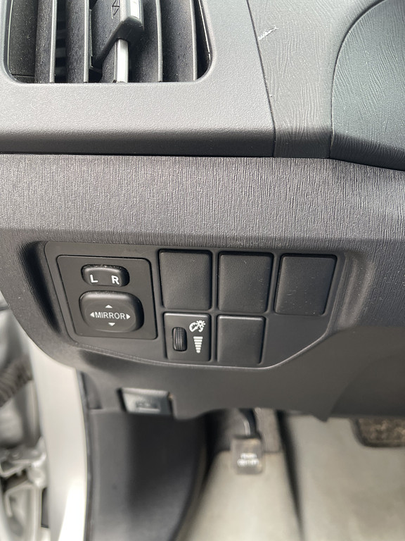 2015 Toyota Prius TWO THREE FO Located at Dave's GreenLight Auto Sales slide-image