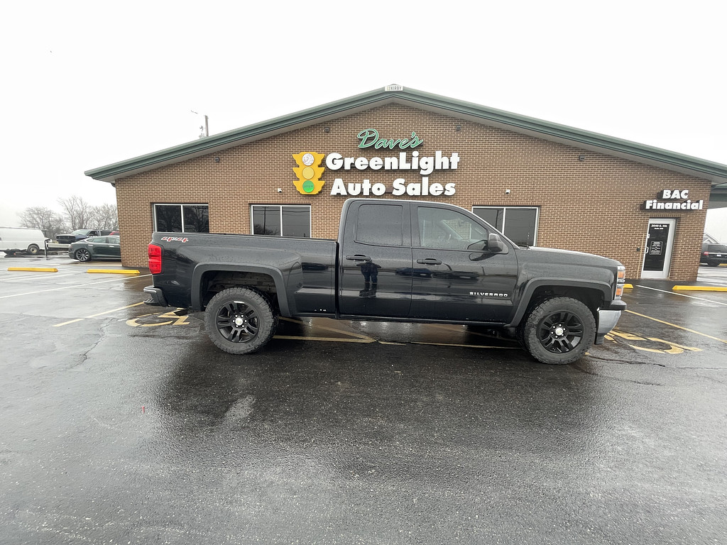 2014 Chevrolet Silverado LT Located at Dave's GreenLight Auto Sales light-box-slides