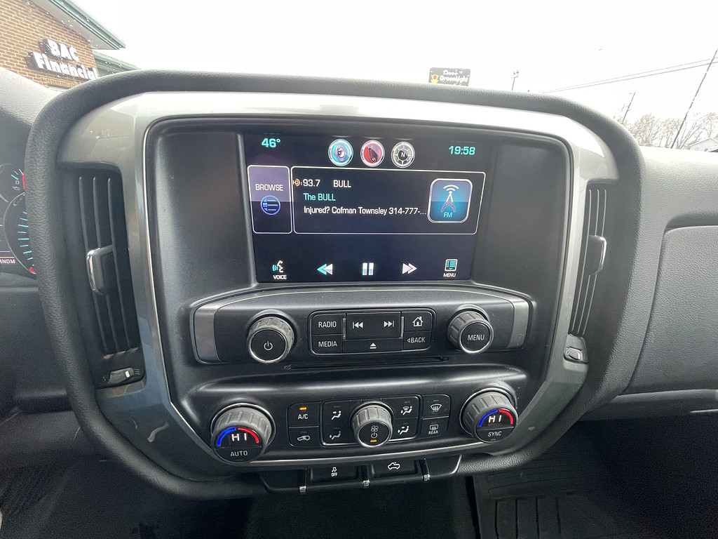 2014 Chevrolet Silverado LT Located at Dave's GreenLight Auto Sales slide-image