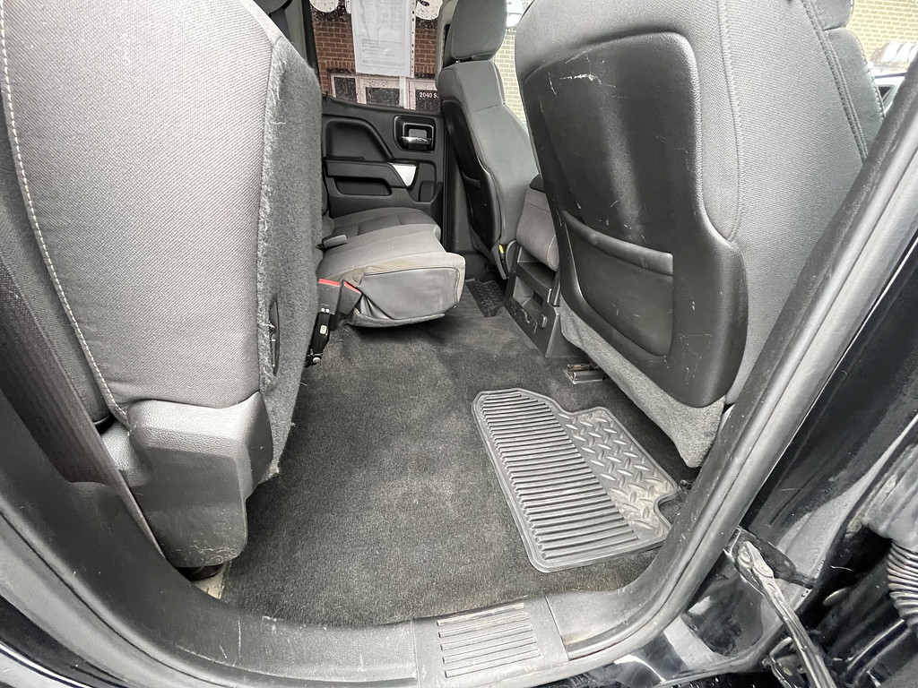 2014 Chevrolet Silverado LT Located at Dave's GreenLight Auto Sales slide-image