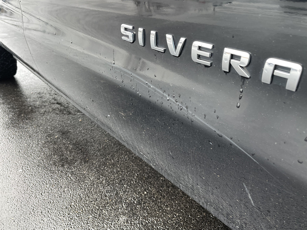 2014 Chevrolet Silverado LT Located at Dave's GreenLight Auto Sales slide-image