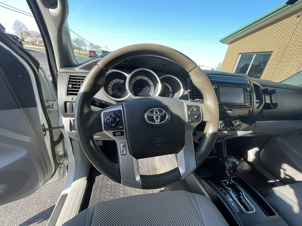 2015 Toyota Tacoma BASE Located at Dave's GreenLight Auto Sales slide-image