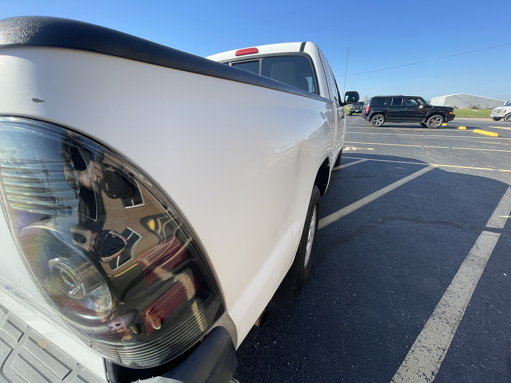 2015 Toyota Tacoma BASE Located at Dave's GreenLight Auto Sales light-box-slides