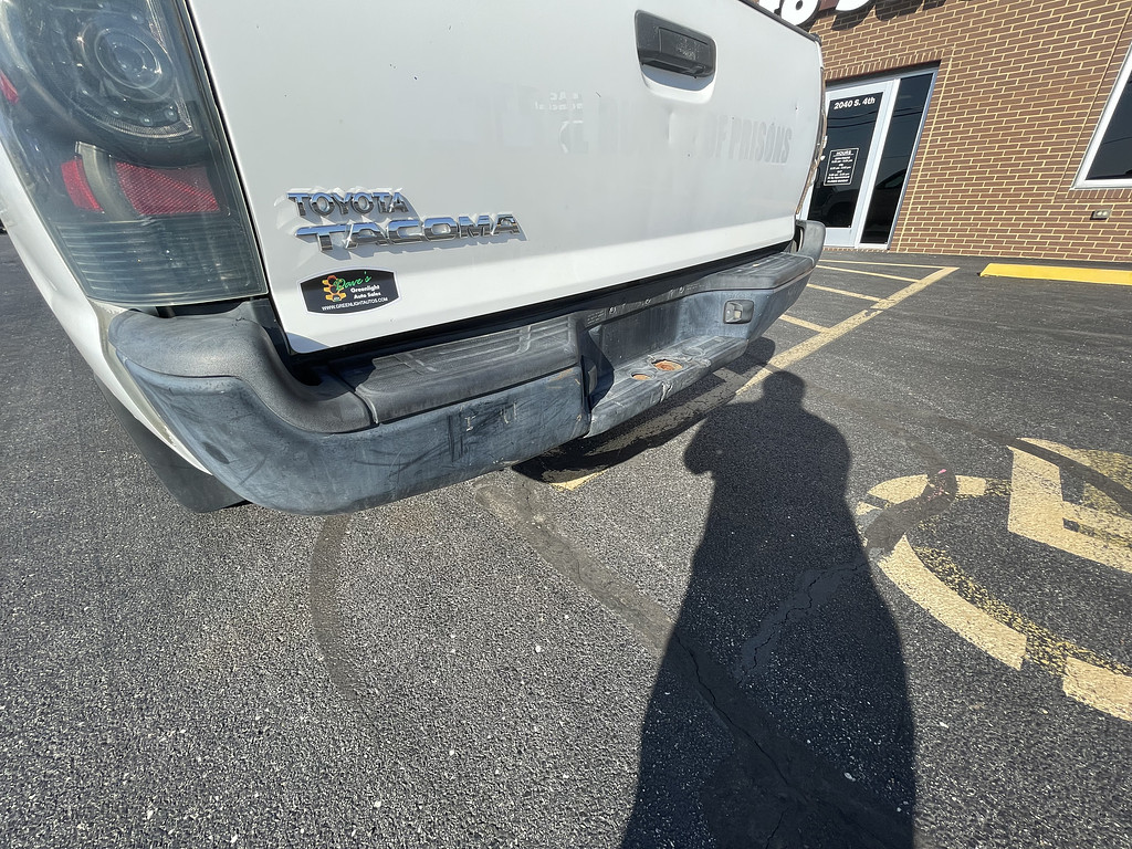 2015 Toyota Tacoma BASE Located at Dave's GreenLight Auto Sales slide-image