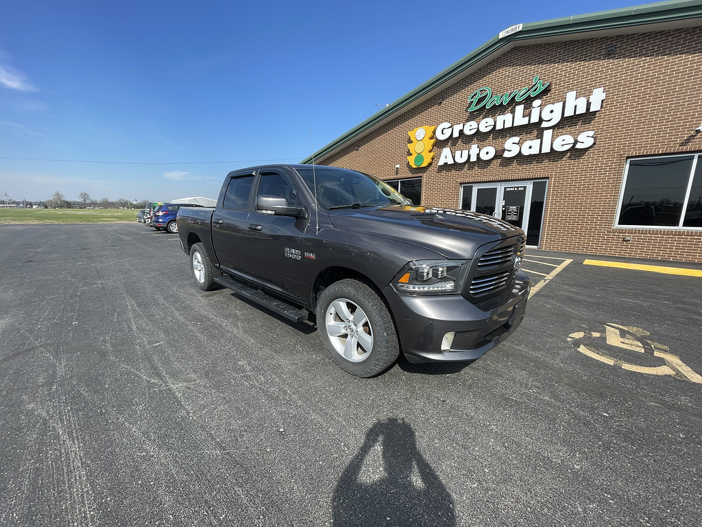2014 RAM 1500 SPORT Located at Dave's GreenLight Auto Sales light-box-slides