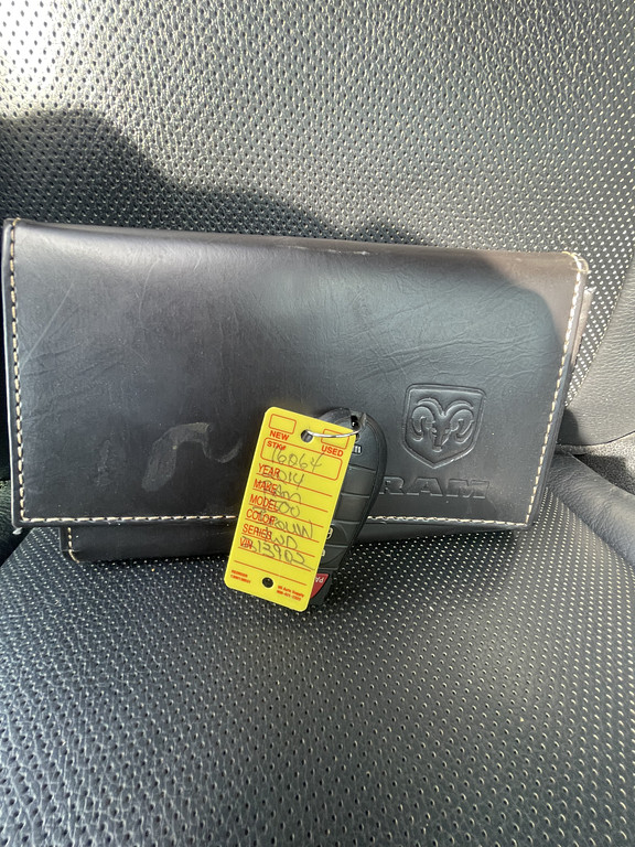 2014 RAM 1500 SPORT Located at Dave's GreenLight Auto Sales light-box-slides