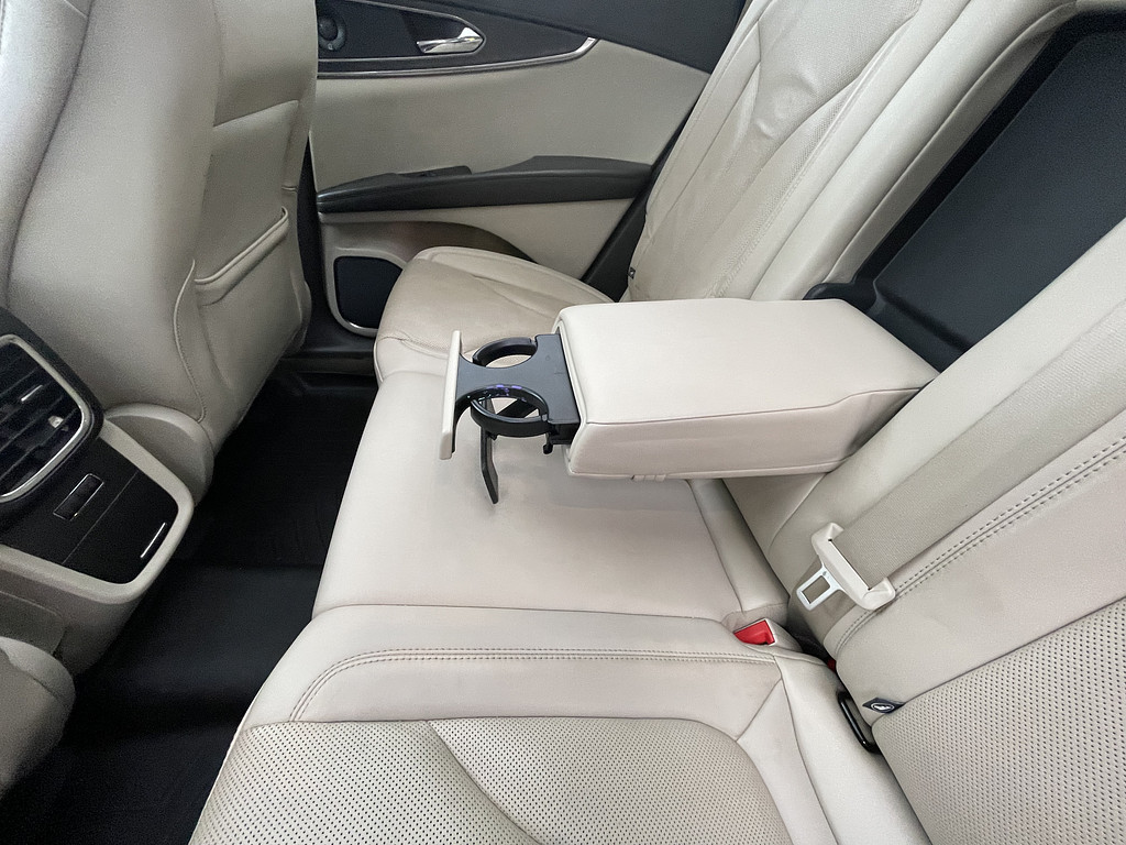 2019 Lincoln NAUTILUS RESERVE Located at Dave's GreenLight Auto Sales slide-image