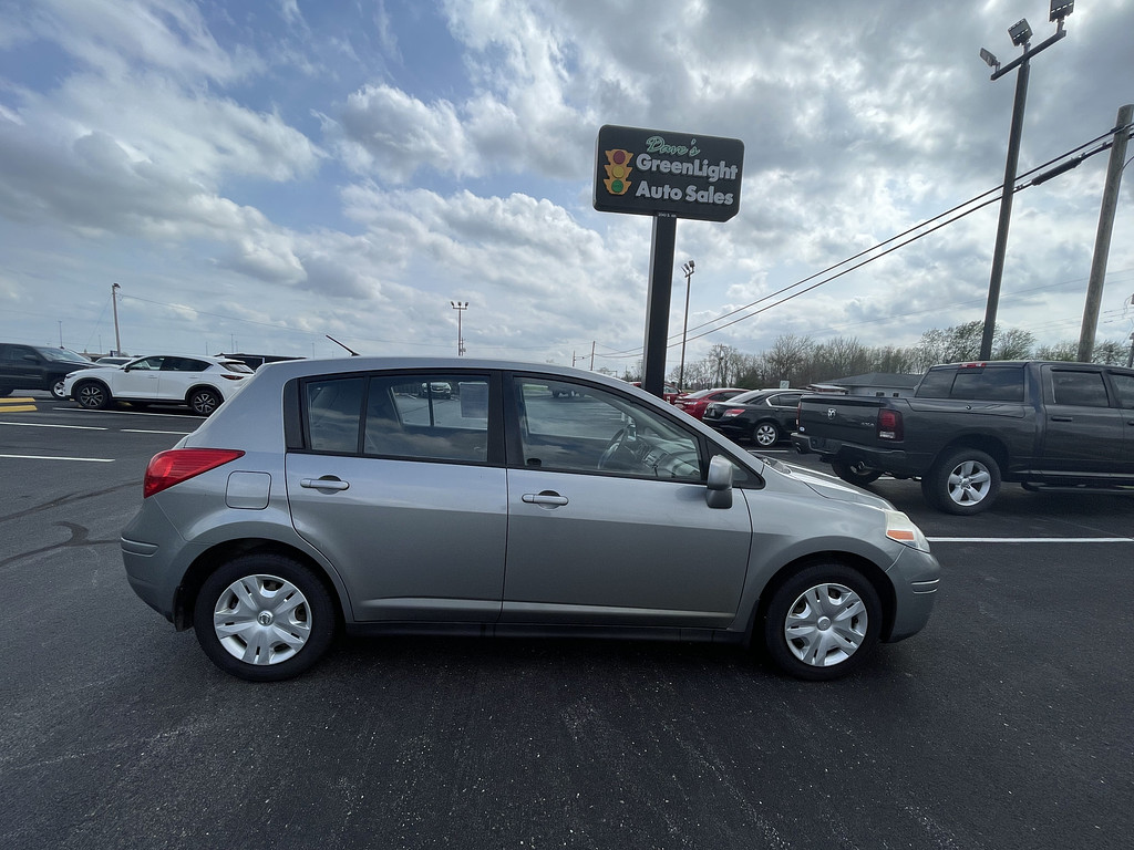 2010 Nissan Versa S