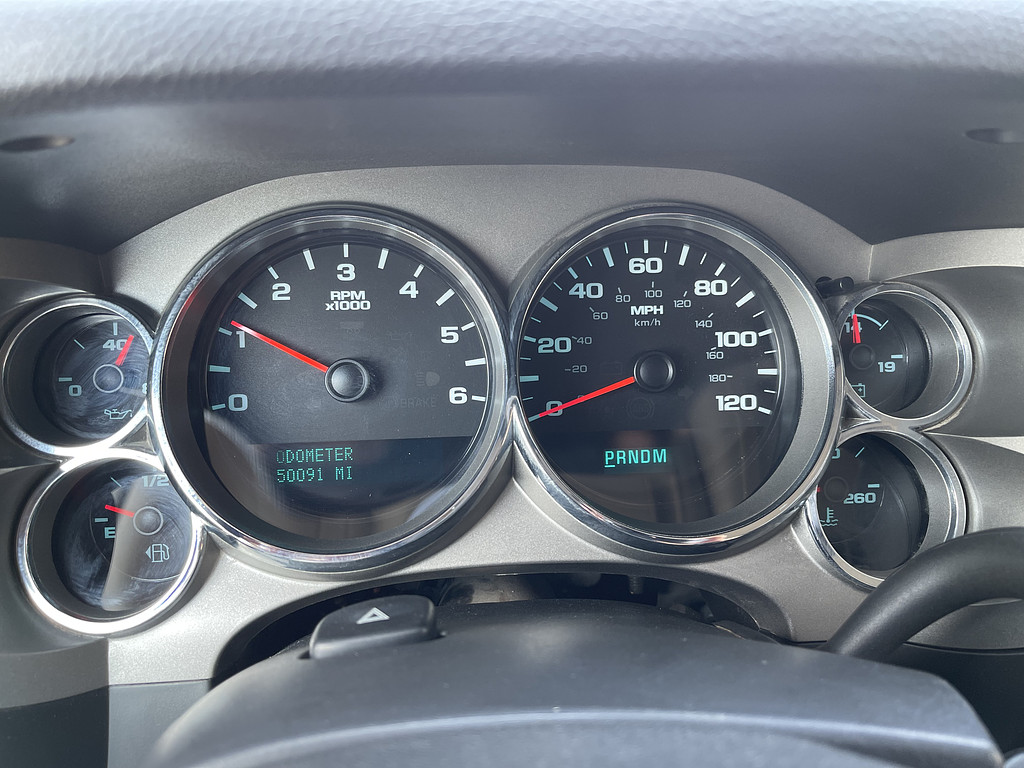 2012 Chevrolet Silverado LT Located at Dave's GreenLight Auto Sales slide-image