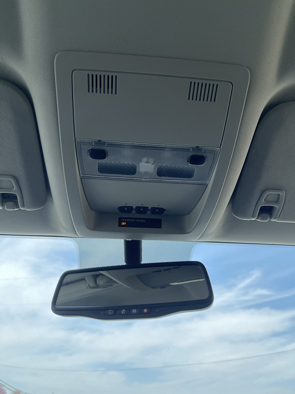 2012 Chevrolet Silverado LT Located at Dave's GreenLight Auto Sales slide-image