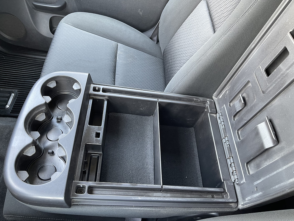 2012 Chevrolet Silverado LT Located at Dave's GreenLight Auto Sales slide-image