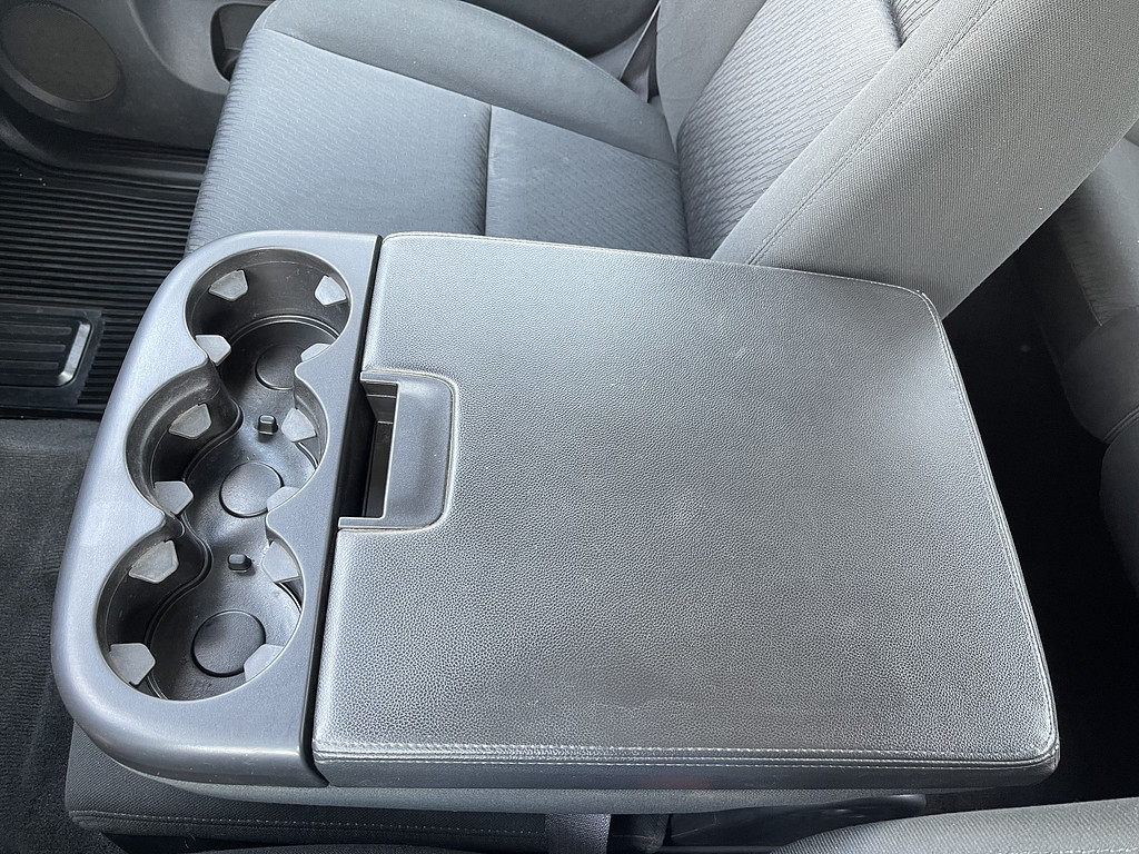 2012 Chevrolet Silverado LT Located at Dave's GreenLight Auto Sales slide-image