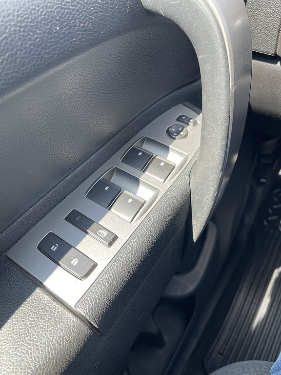 2012 Chevrolet Silverado LT Located at Dave's GreenLight Auto Sales slide-image