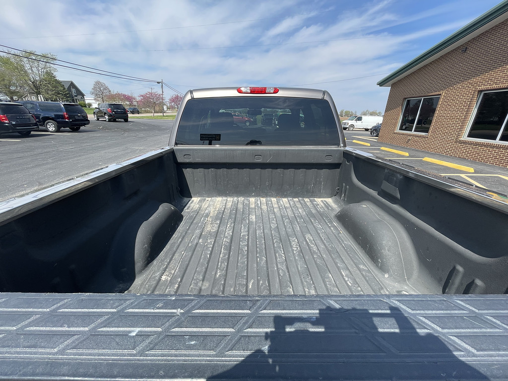 2012 Chevrolet Silverado LT Located at Dave's GreenLight Auto Sales slide-image