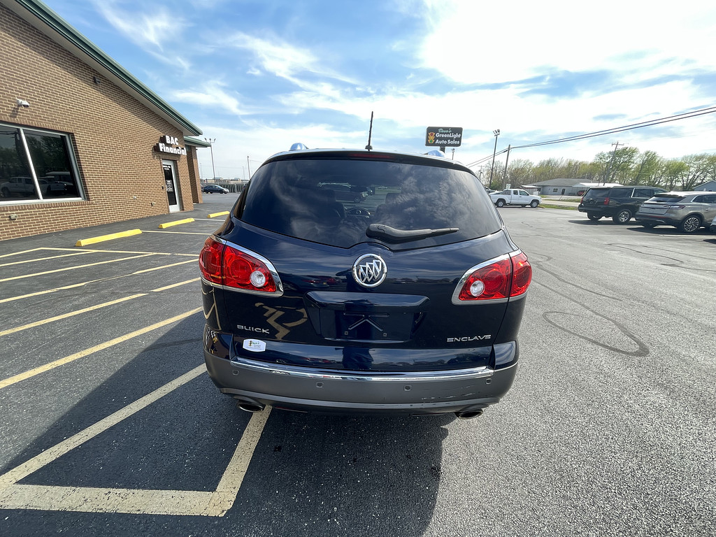 2012 Buick ENCLAVE LEATHER Located at Dave's GreenLight Auto Sales light-box-slides