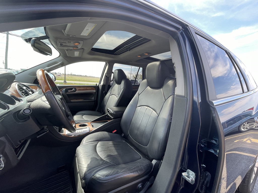 2012 Buick ENCLAVE LEATHER Located at Dave's GreenLight Auto Sales light-box-slides