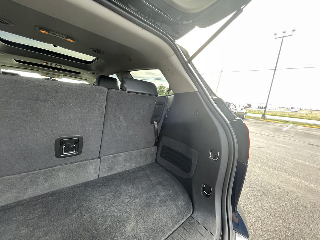 2012 Buick ENCLAVE LEATHER Located at Dave's GreenLight Auto Sales light-box-slides