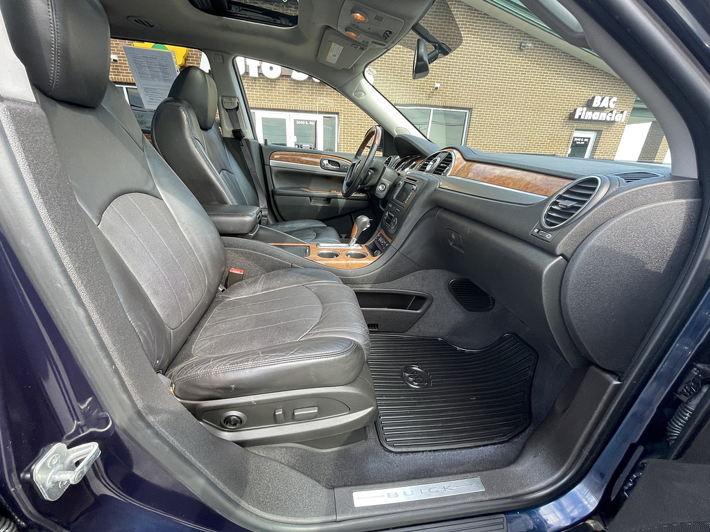 2012 Buick ENCLAVE LEATHER Located at Dave's GreenLight Auto Sales light-box-slides