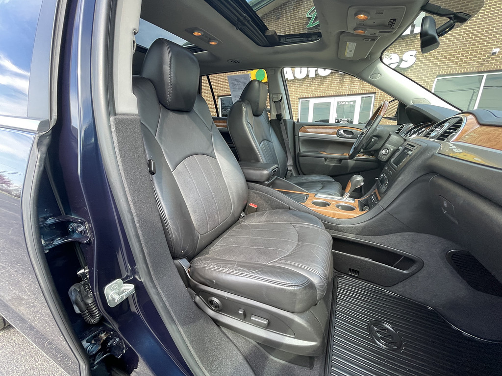 2012 Buick ENCLAVE LEATHER Located at Dave's GreenLight Auto Sales light-box-slides