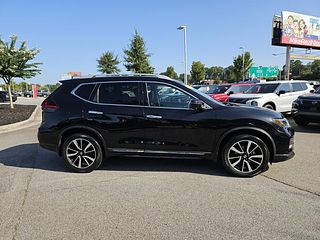 Thumbnail - 2020 Nissan Rogue