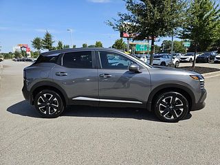 Thumbnail - 2025 Nissan Kicks