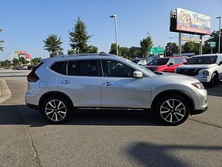 Thumbnail - 2018 Nissan Rogue