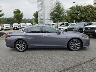 Thumbnail - 2020 Lexus ES