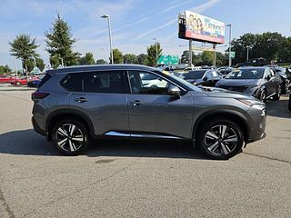 Thumbnail - 2023 Nissan Rogue