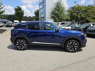 Thumbnail - 2025 Nissan Kicks