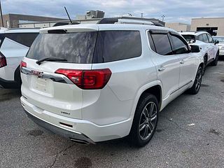 Thumbnail - 2017 GMC Acadia
