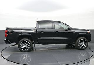 Thumbnail - 2023 Chevrolet Colorado