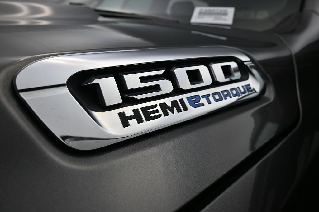 slide-image