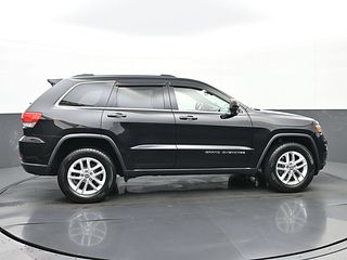 Thumbnail - 2017 Jeep Grand Cherokee