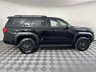 Thumbnail - 2025 Toyota 4Runner