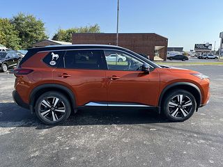 Thumbnail - 2021 Nissan Rogue