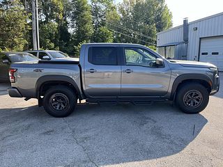 Thumbnail - 2025 Nissan Frontier