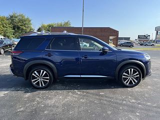 Thumbnail - 2025 Nissan Pathfinder