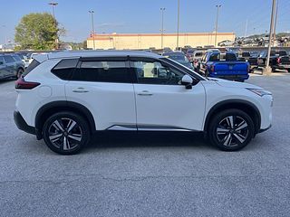 Thumbnail - 2022 Nissan Rogue