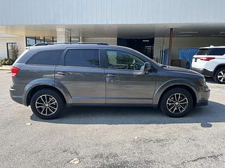 Thumbnail - 2018 Dodge Journey