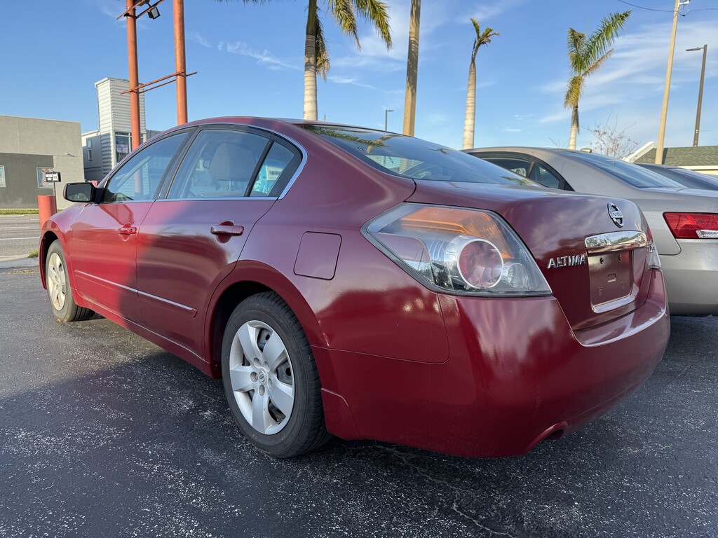 2008 Nissan Altima Located at Drive Smart slide-image