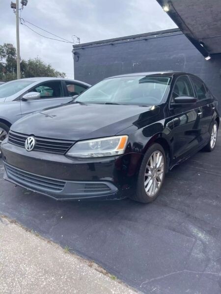 2012 Volkswagen Jetta Located at Drive Smart slide-image
