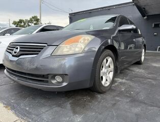 2009 Nissan Altima Located at Drive Smart Thumbnail - 2009 Nissan Altima