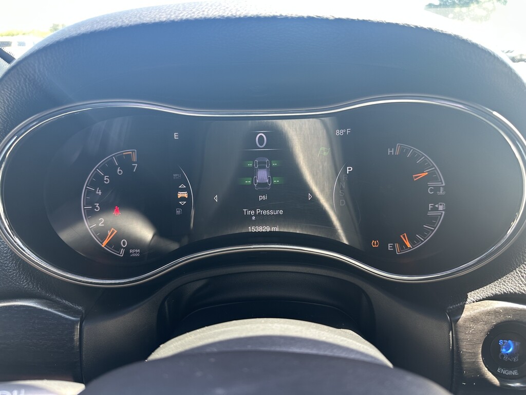 2014 Jeep GRAND CHEROKEE LARED Located at Curtis Auto Sales Indianapolis slide-image